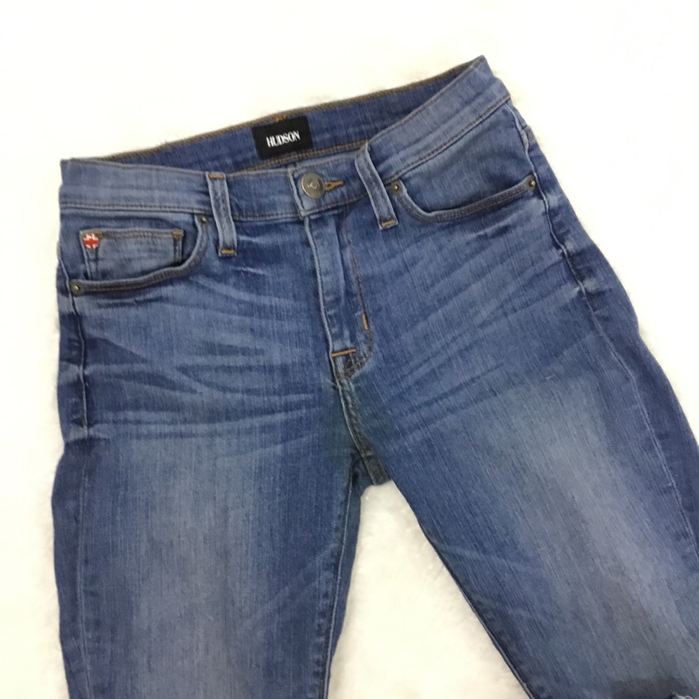 Hudson Natalie Cropped Skinny Released Hem Jeans - Picture 4 of 8